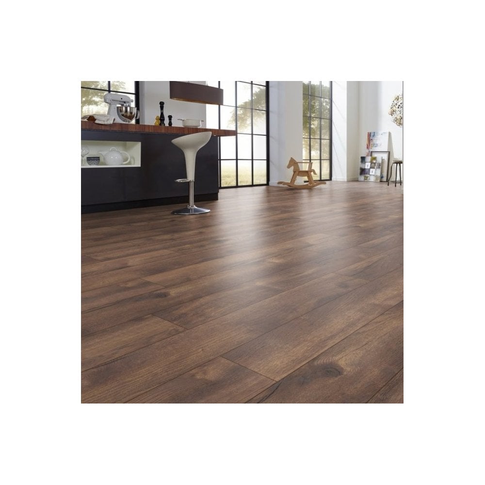 Kronotex | Petterson Oak Exquisite Plus 8mm Laminate Sample (SKU-246873)
