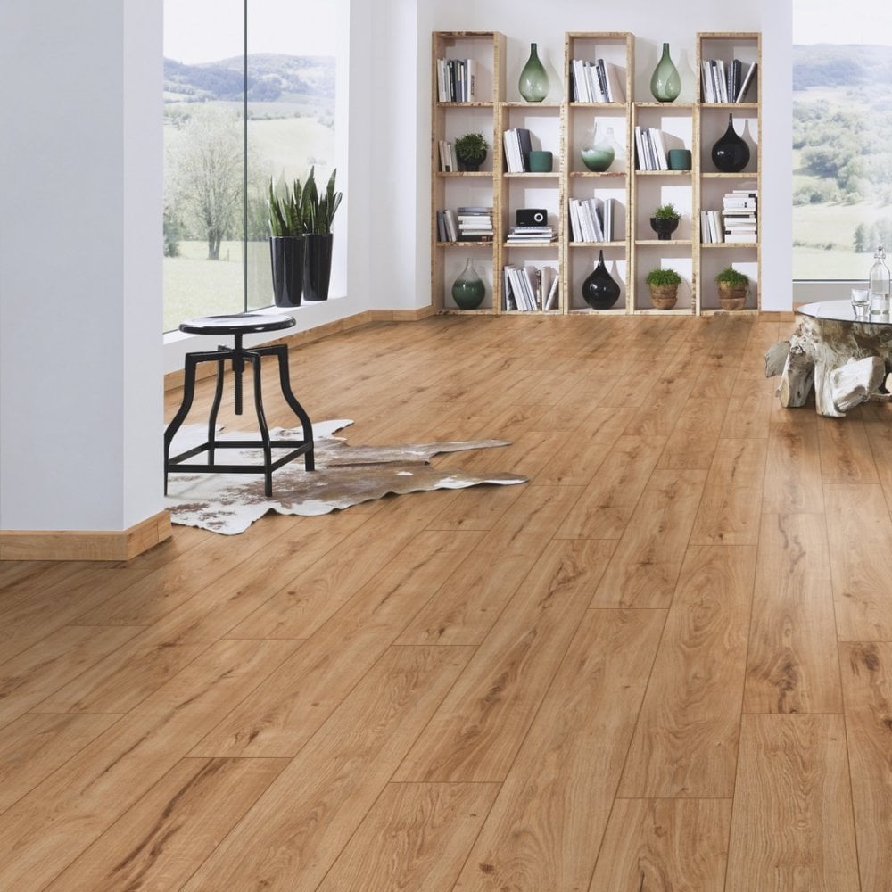 Gondola Oak - Supernatural Classic 8mm Embossed Laminate Flooring (108465)