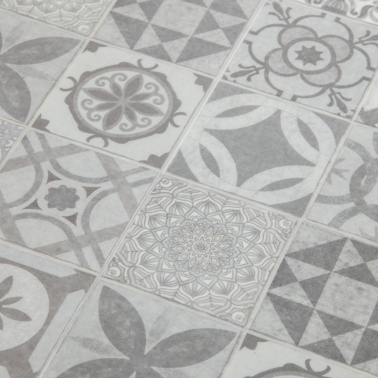 Aurora - Prime Plus 5mm Embossed Purecoat Rigid Core Vinyl Flooring (123025)