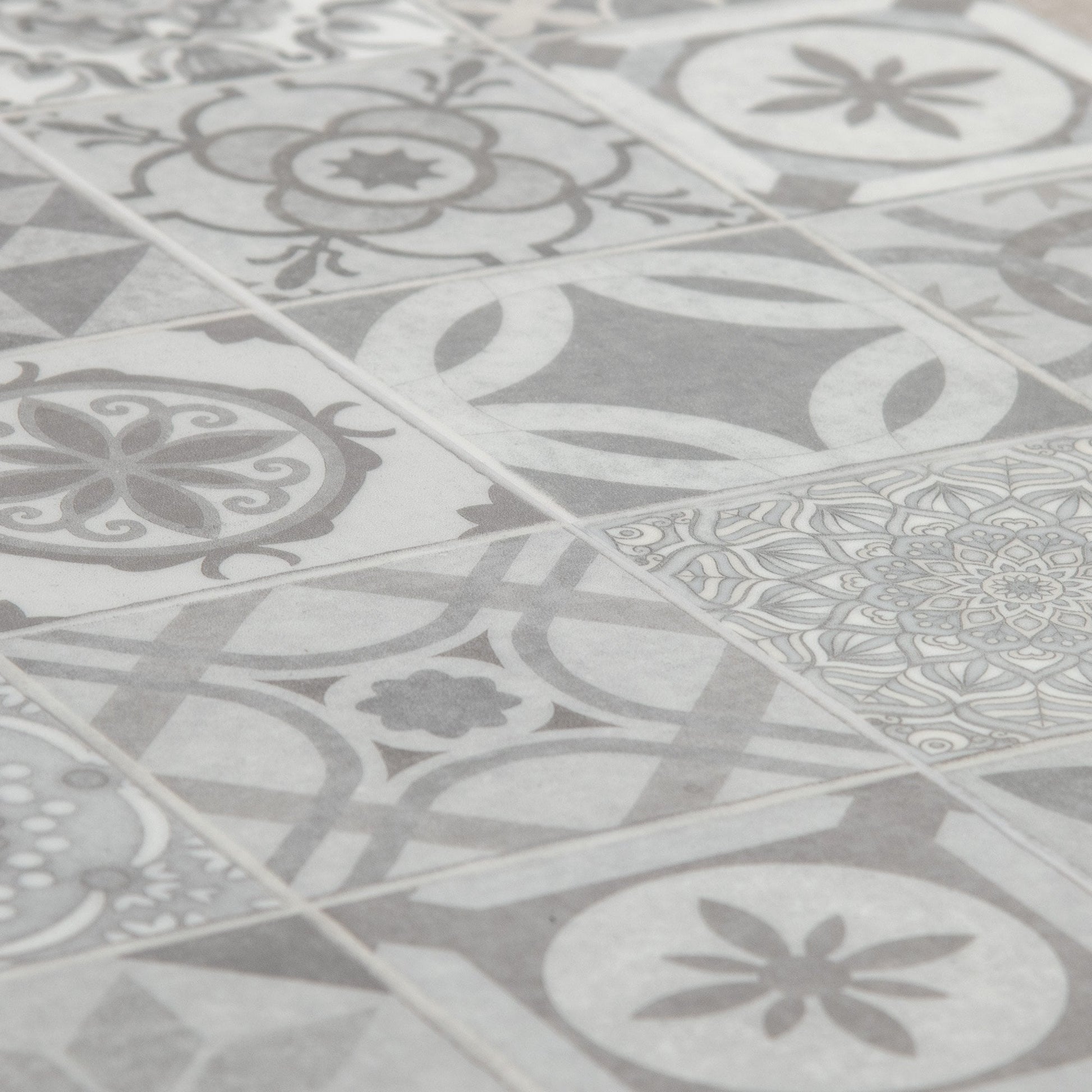 Aurora - Prime Plus 5mm Embossed Purecoat Rigid Core Vinyl Flooring (123025)