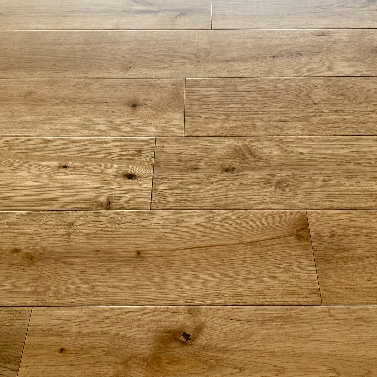 Natural Oak - 18mm UV Lacquered Solid Real Wood Flooring