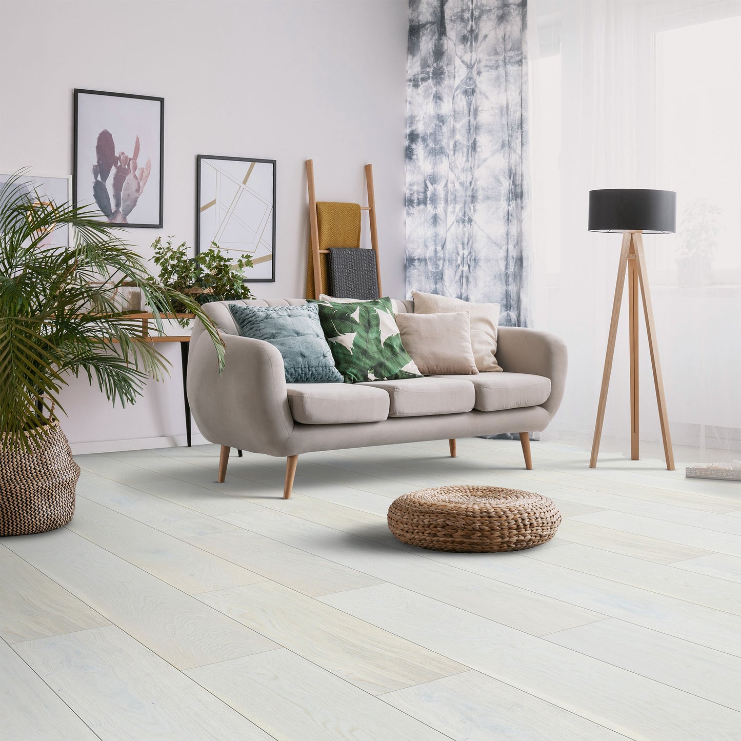 Ivory Oak - 14mm Wide UV Lacquered Engineered Real Wood Sample