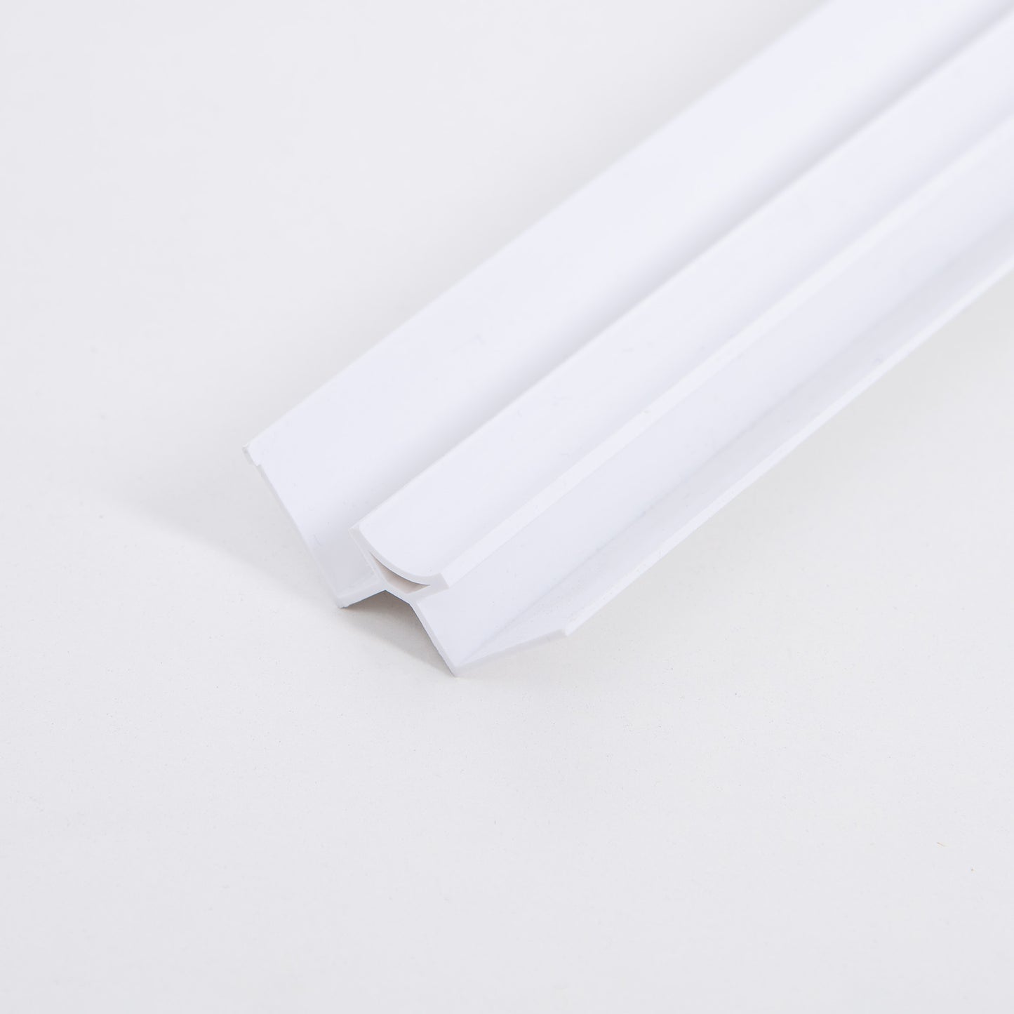 White - PVC Wall Panelling Internal Corner Trim (SPT-INTCOR-WH)