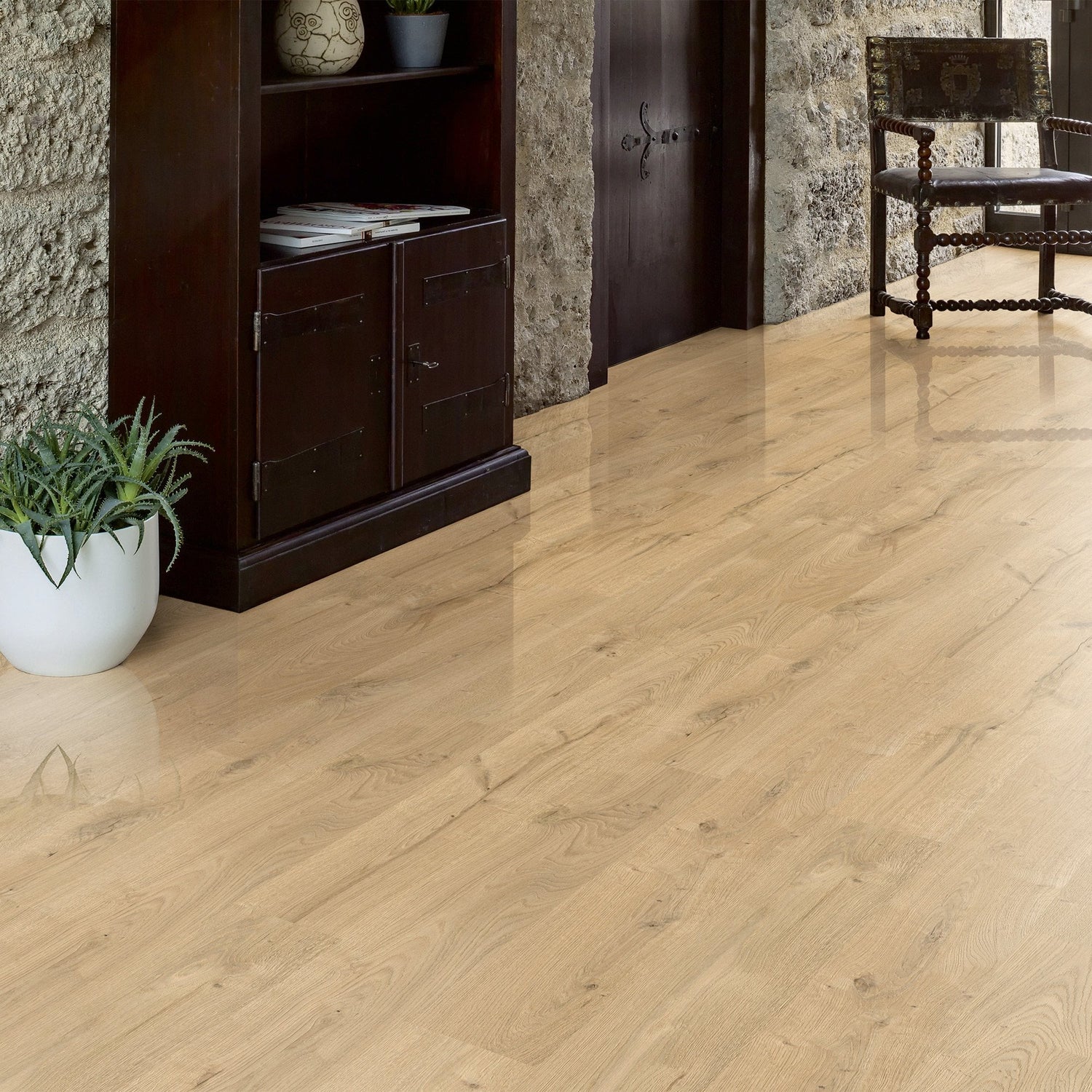 Brown High Gloss Laminate Flooring