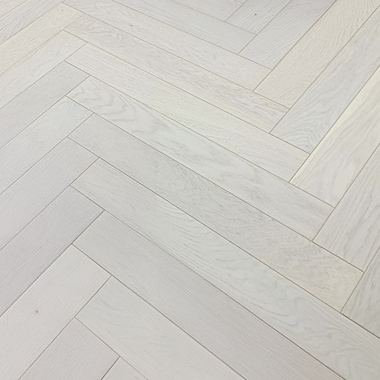 Ivory Oak - Herringbone 14mm UV Lacquered Engineered Real Wood Flooring (LIBHB14x90IVO)