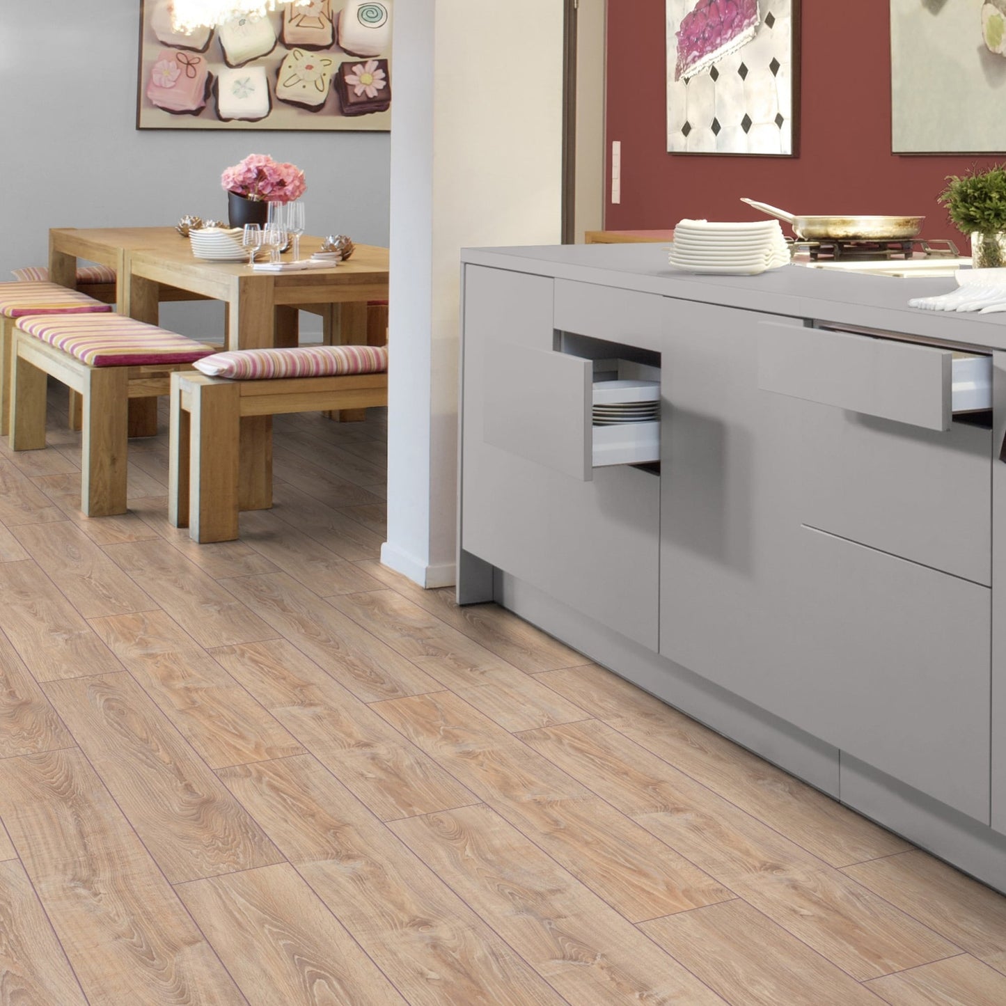 Whitewashed Oak - Exquisite 8mm Laminate Flooring (54182)