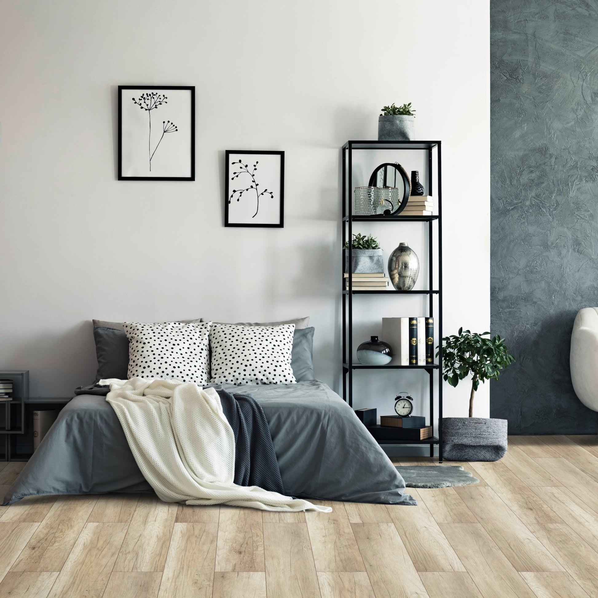 Soft Brown Oak - Ocean Water-Resistant 8mm Laminate Flooring (82435)