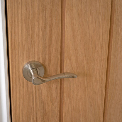 Internal Oak Unfinished Engineered Mexicano Angled Under-Stair Cupboard Door (107971)