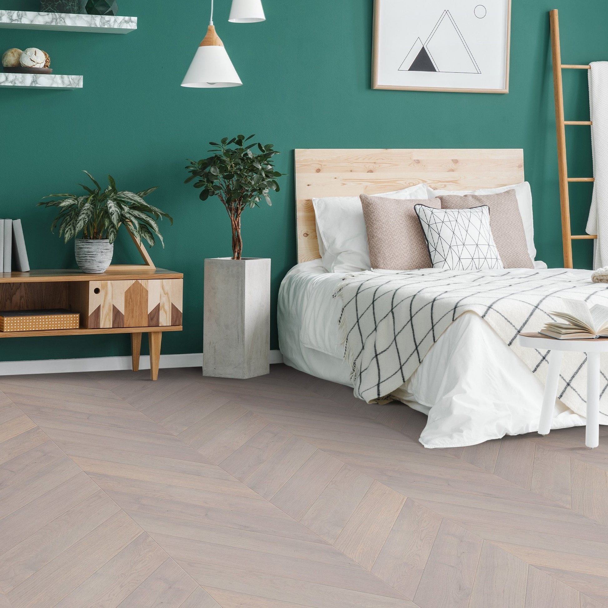 Pebble Grey - Chevron 15mm Brushed UV oil Engineered Real Wood Flooring (108328)