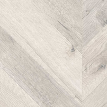 Alnwig Oak - Chevron Parquet 8mm Laminate Flooring (120324)