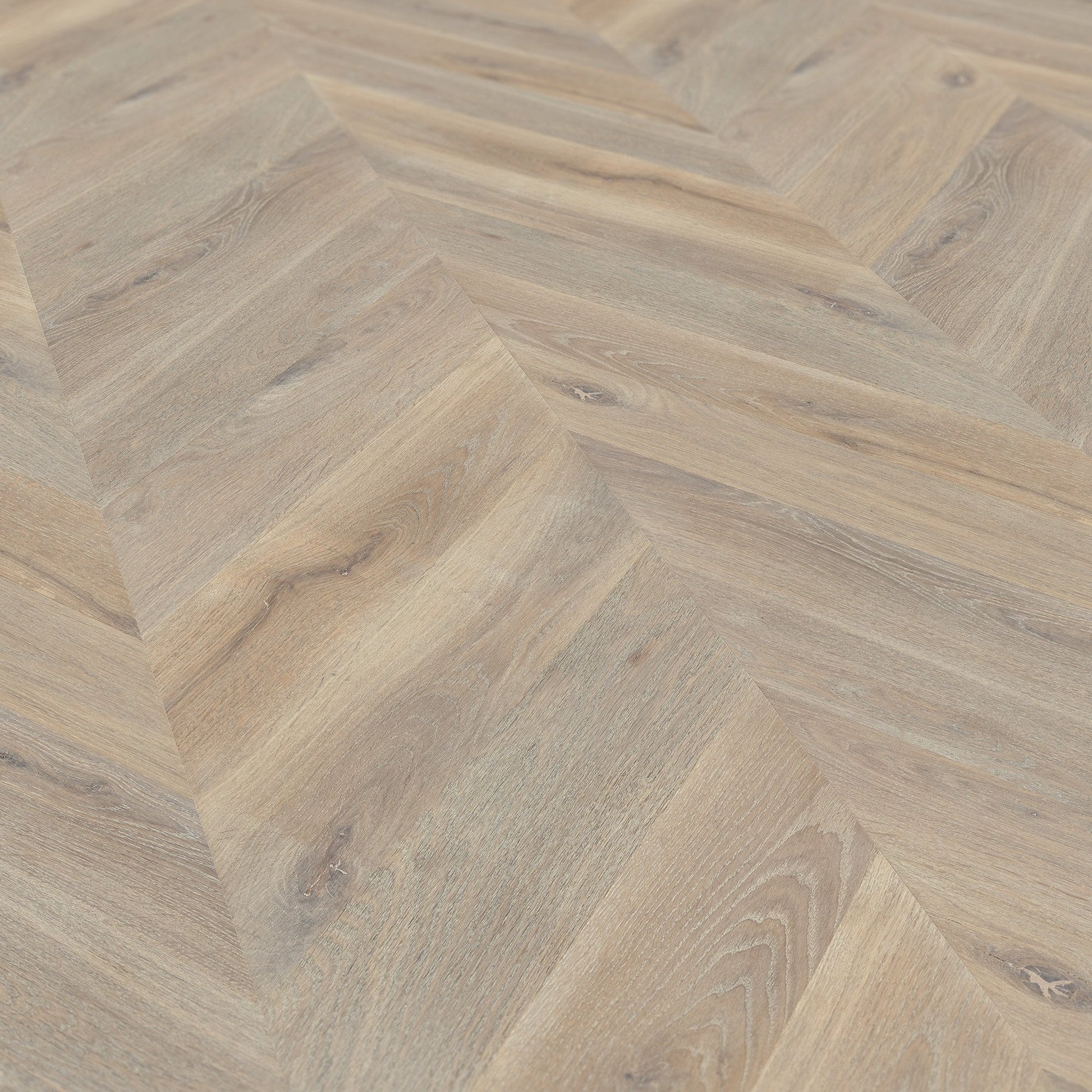 White Oak Smoked - Chevron 15mm Brushed UV oil Engineered Real Wood Flooring (119851)