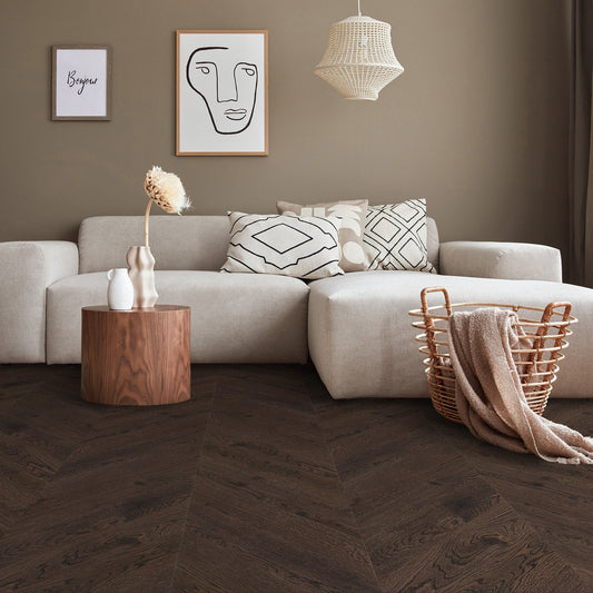 Riverbank Oak - Chevron 15mm Matt UV lacquer Engineered Real Wood Flooring (119852)