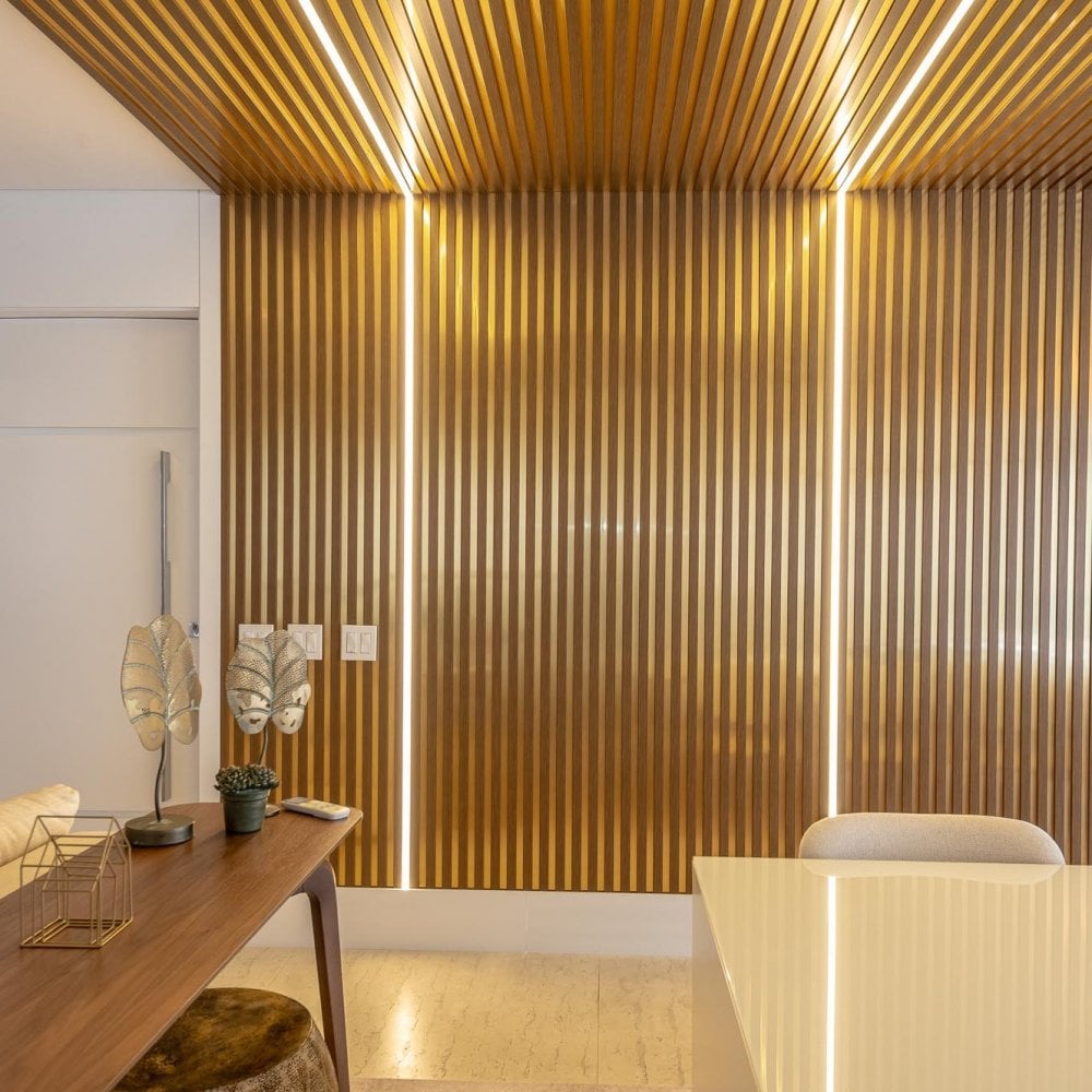 Gold - 2.4m Wrapped Quadrant Moulding (120113)