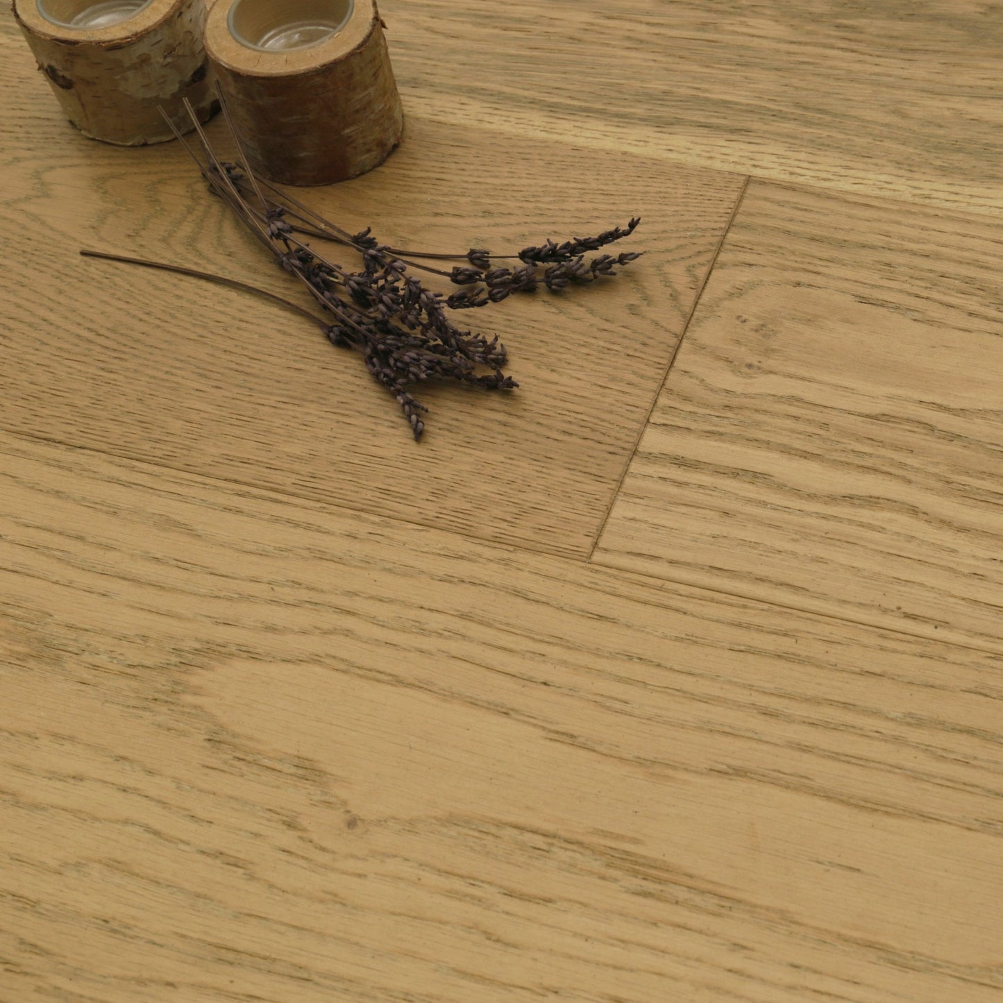 Country Oak - HydroShield Waterproof Real Wood Flooring (120849)