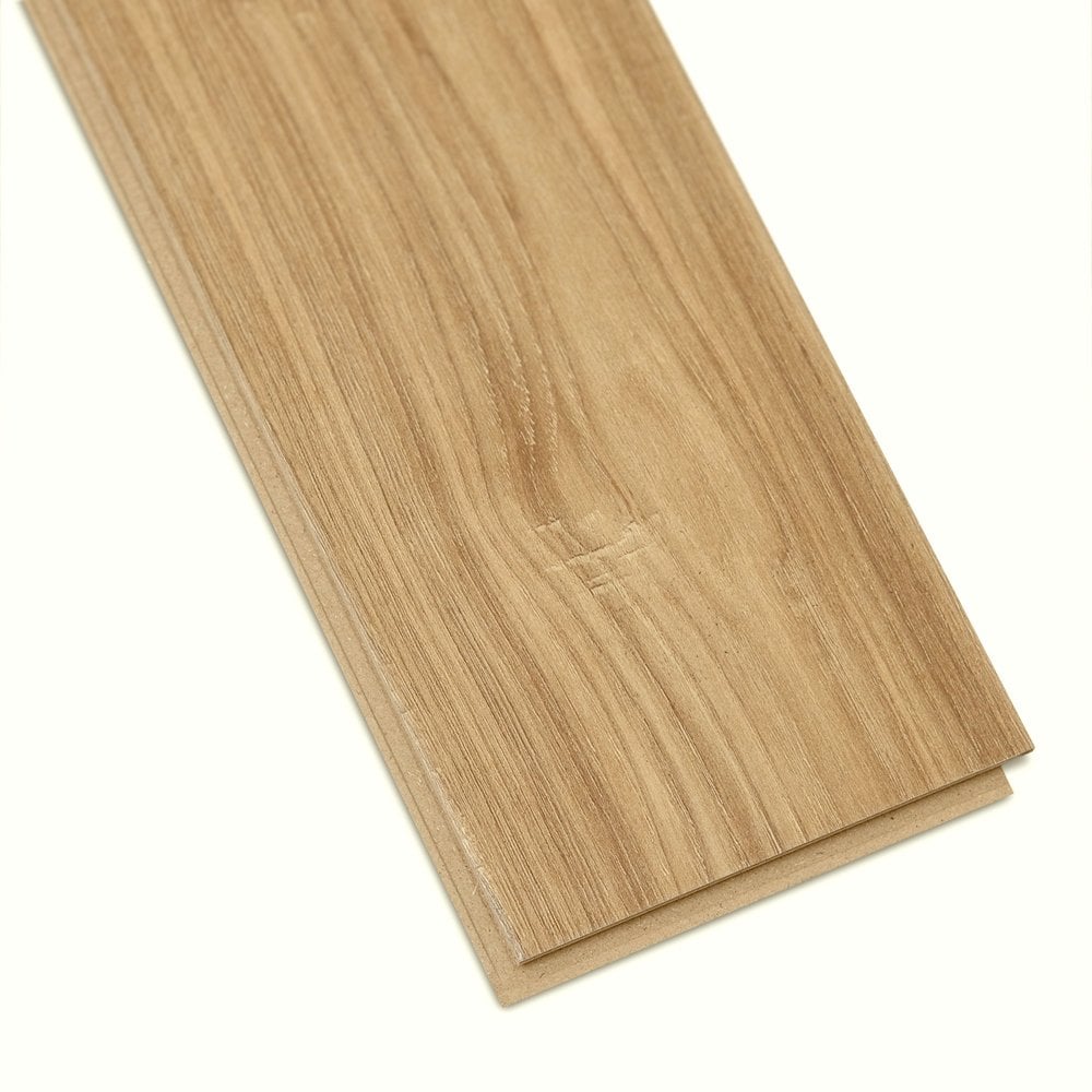 Natural Oak - Glamour 12mm High Gloss Laminate Flooring (122133)