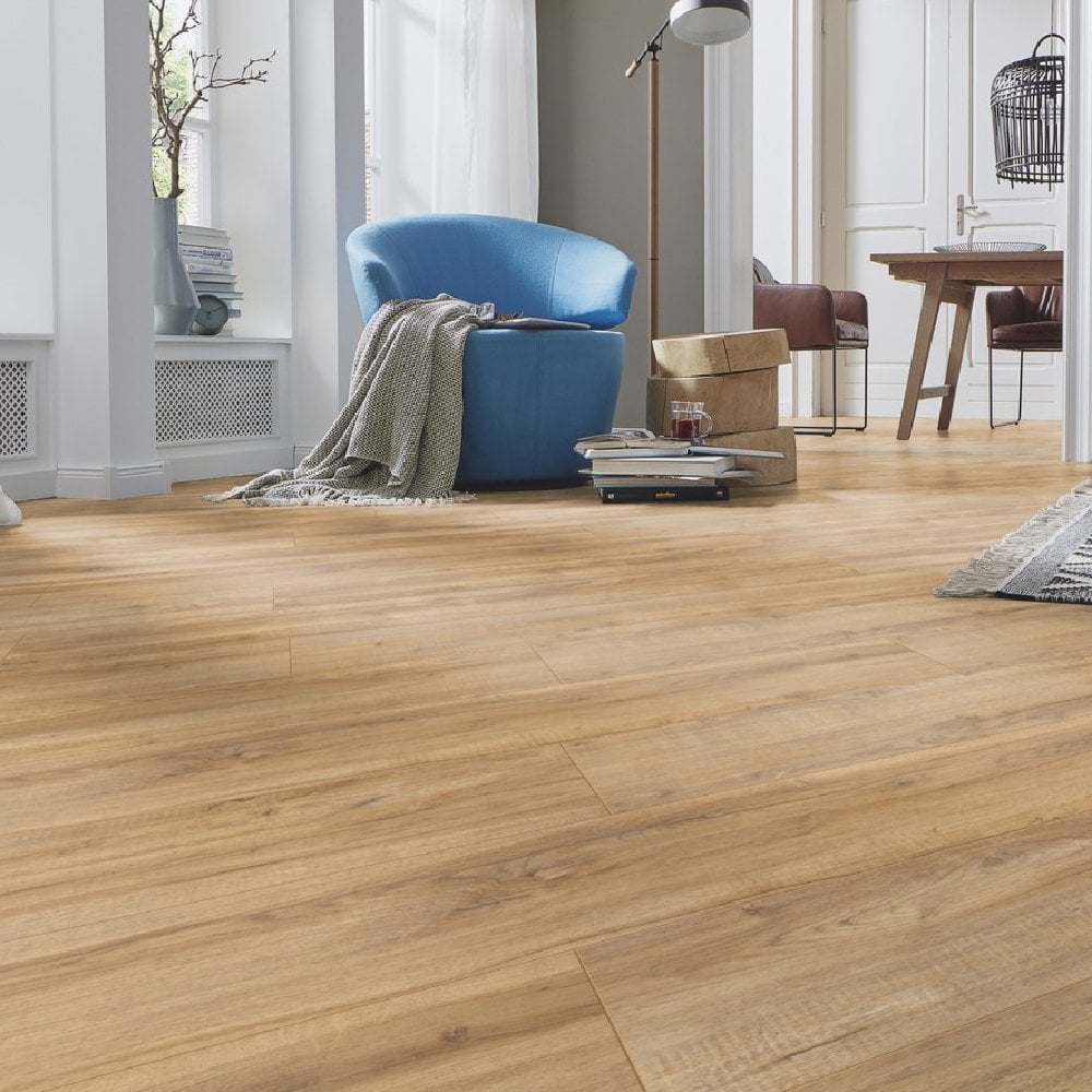 Montmelo Nature Oak - Exquisite Plus 8mm Laminate Flooring (54197)