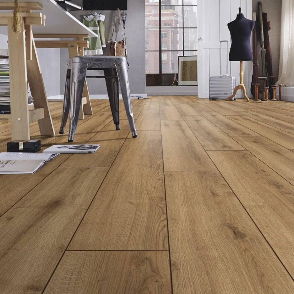 Jalon Natural Oak - Robusto Villa 12mm Laminate Flooring (84823)