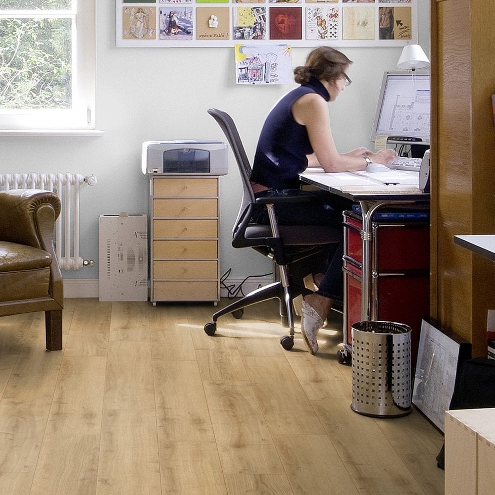 Tajo Oak - Amazone 10mm Laminate Flooring (87644)