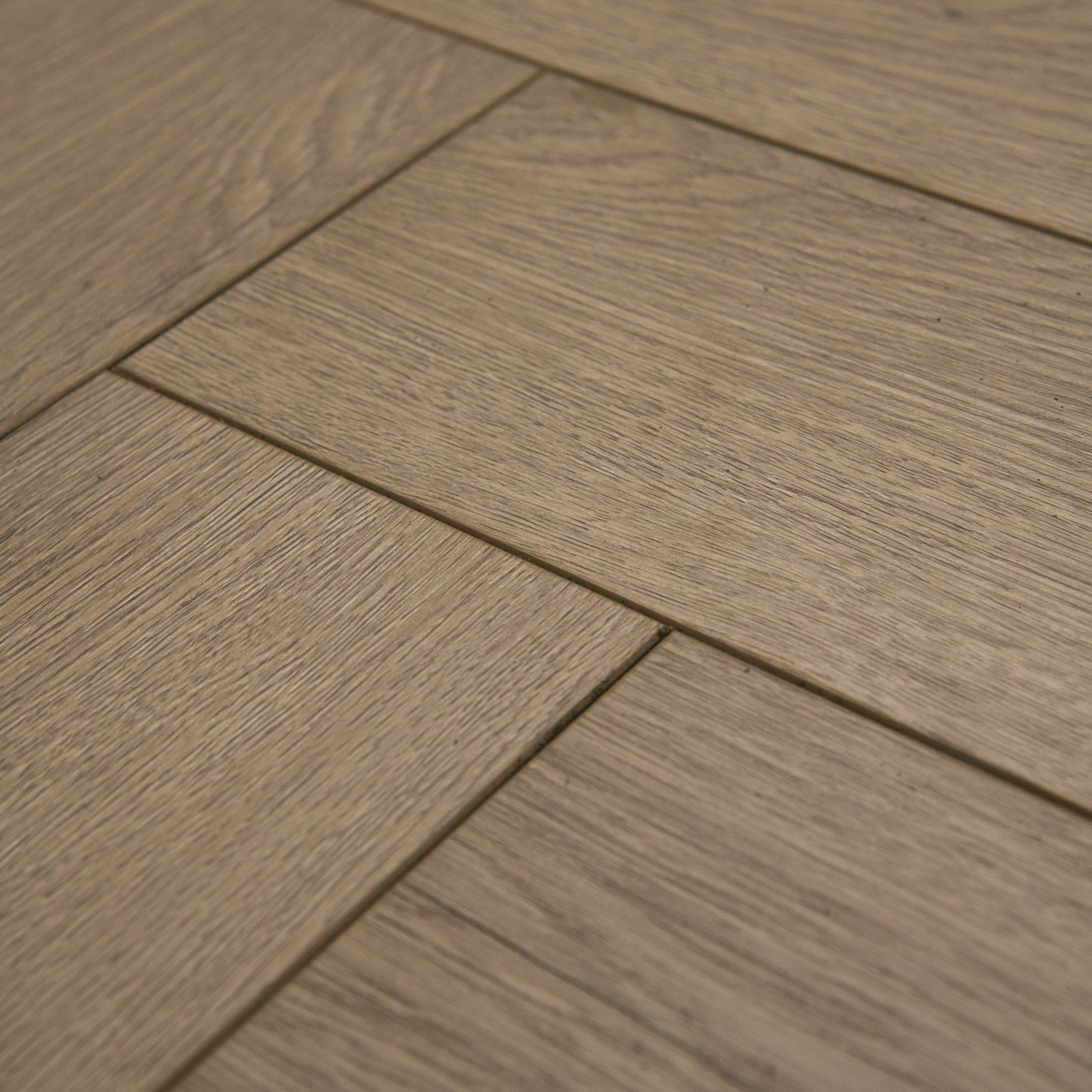 Silver Serenity Oak - Comfort Luxe 12mm Laminate Herringbone Flooring (122146)