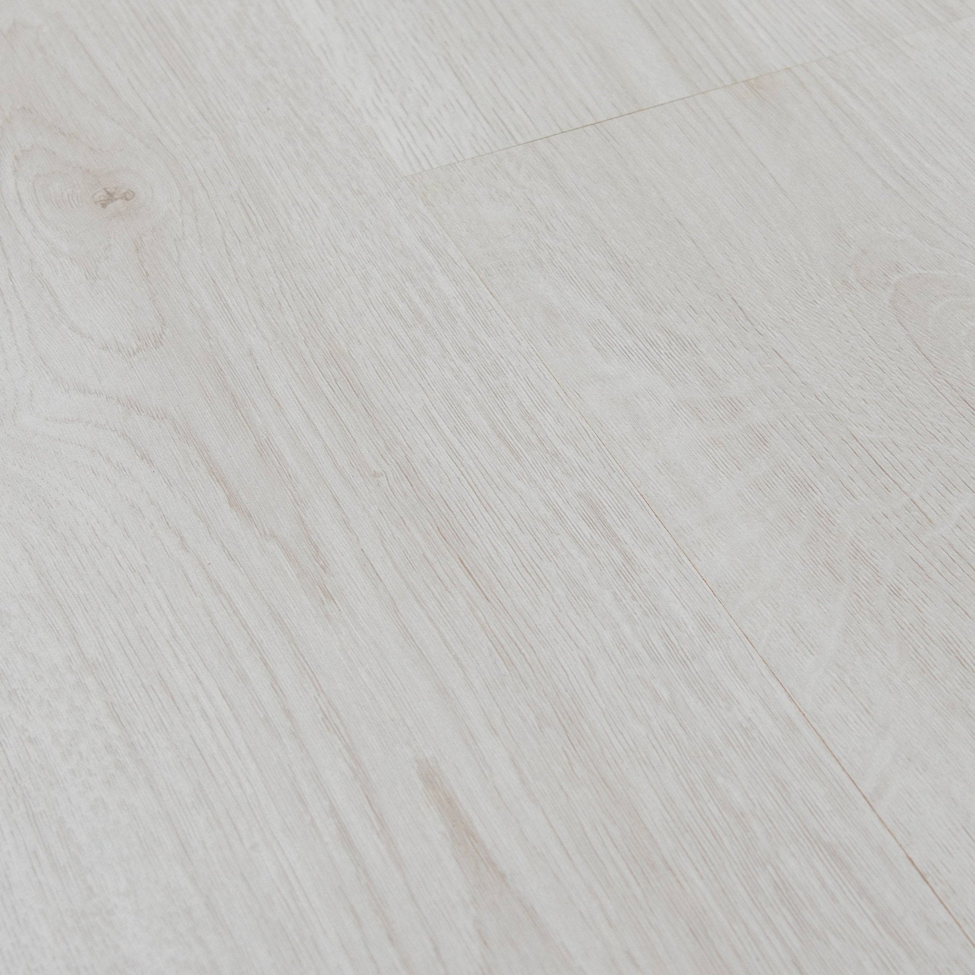 Trend Oak White - Basic 6mm Laminate Flooring (107818)