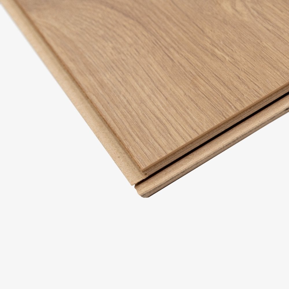 Sherwood Oak - Vario Supernatural 8mm Laminate Flooring (122556)