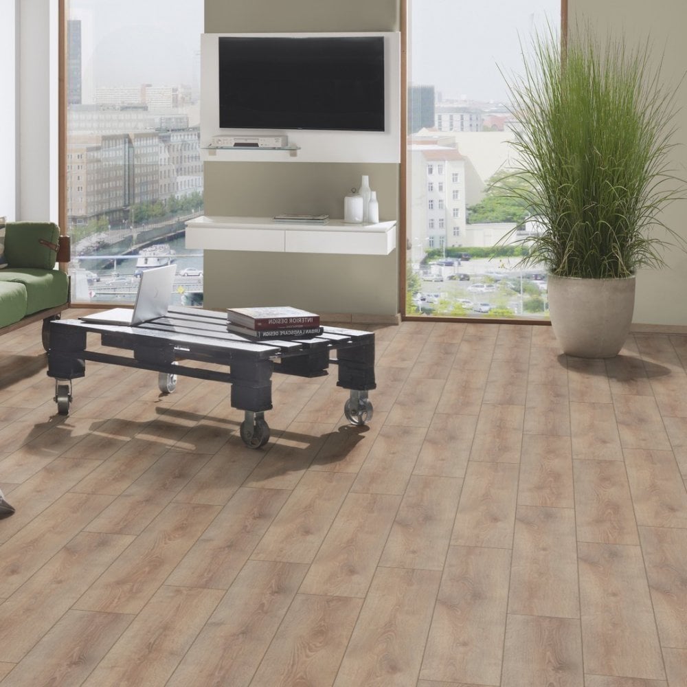 Clearwater Oak - Supernatural Classic 8mm Embossed Laminate Flooring (122560)