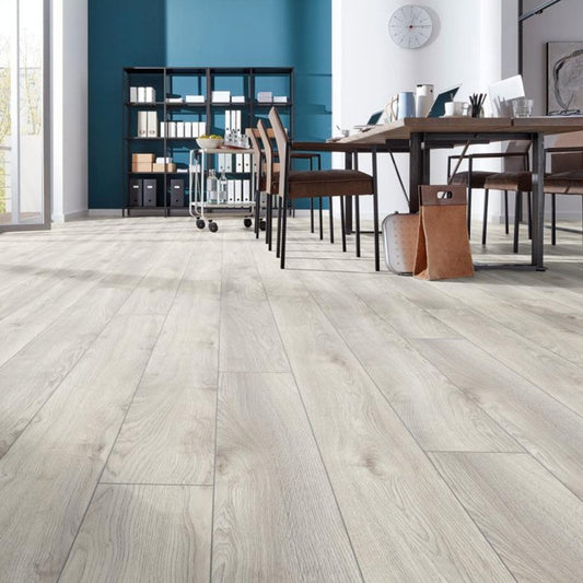 Kronotex | Macro Oak White - Mammut Plus Long Plank 10mm Laminate Sample - D4793 (SKU-344551)