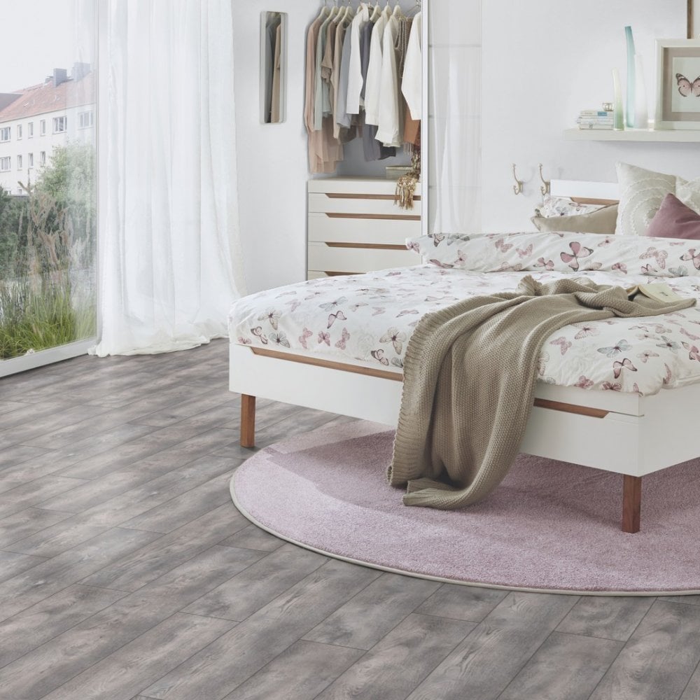 Ashenwood Oak - Supernatural Classic 8mm Laminate Flooring (344922)