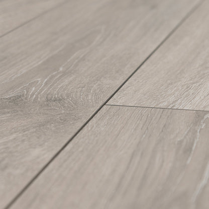Rockford Oak - Eurohome Vario+ 12mm Laminate Flooring (122472)