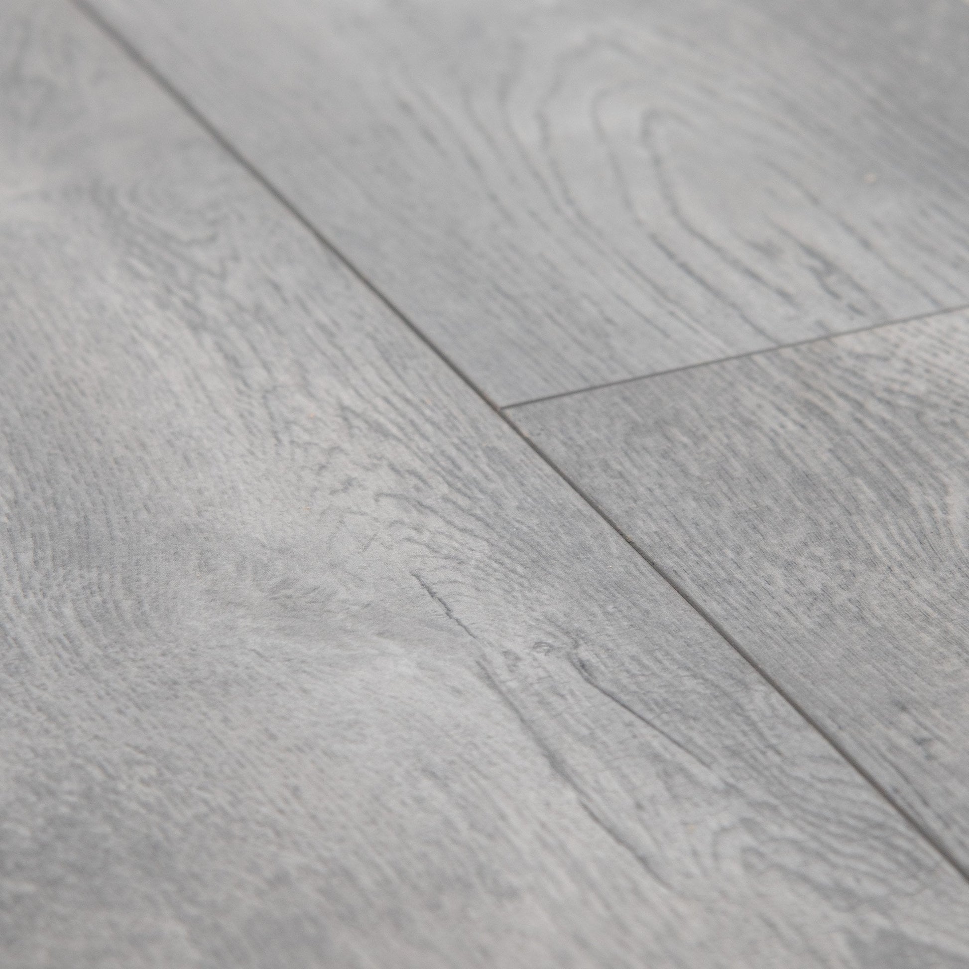 Ashenwood Oak - Supernatural Classic 8mm Laminate Flooring (344922)
