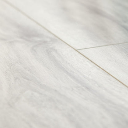 Glacier Oak - Lustre 8mm High Gloss Laminate Flooring (89182)