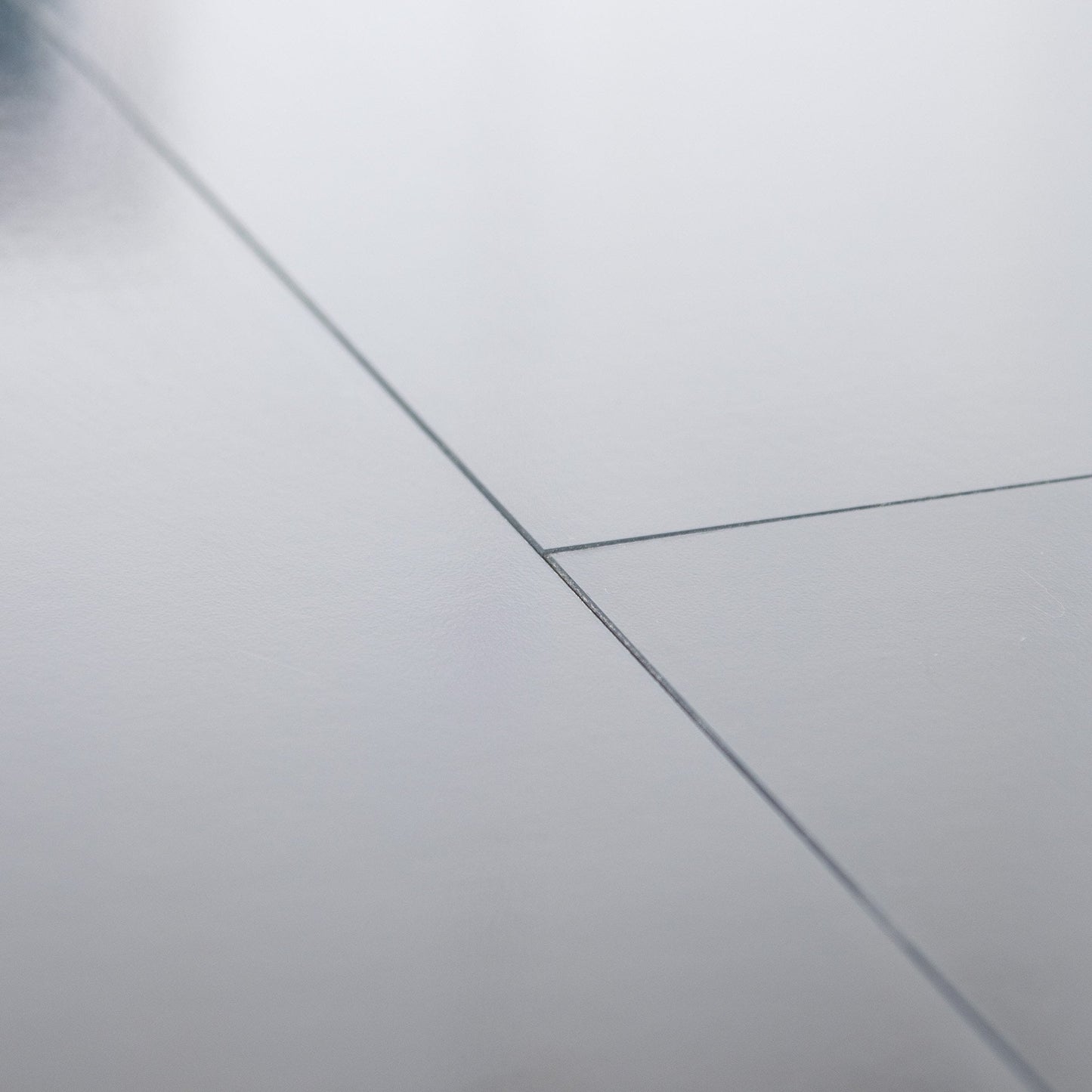 Black - Lustre Stone 8mm High Gloss Laminate Flooring (89999)