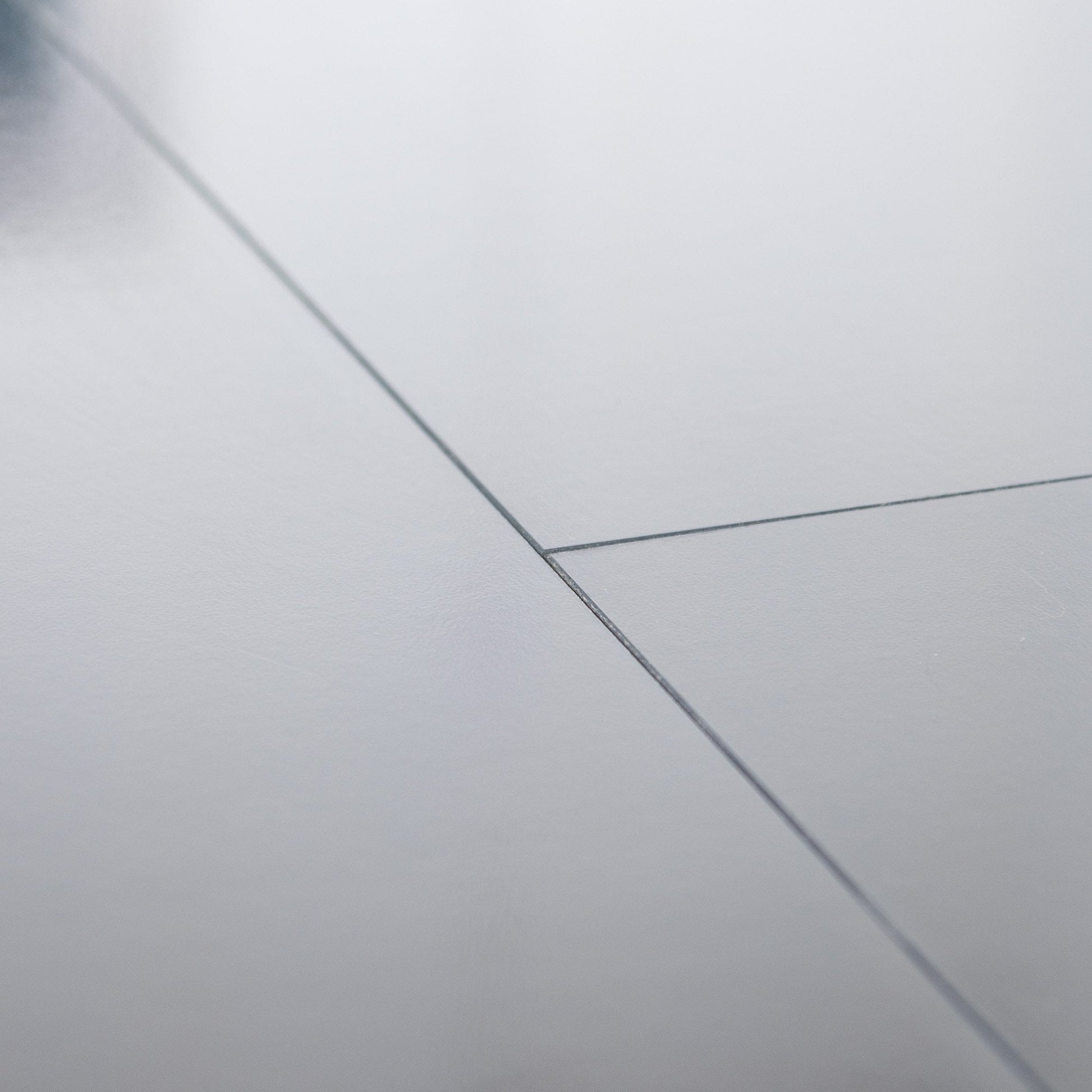 Black - Lustre Stone 8mm High Gloss Laminate Flooring (89999)