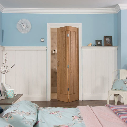 Oak Internal Unfinished Bi-Fold Oregon Cottage Door (47977)