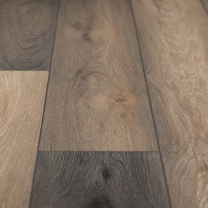 Gnarrenburg Oak Titanium - Robusto Villa 12mm Waterproof Laminate Sample