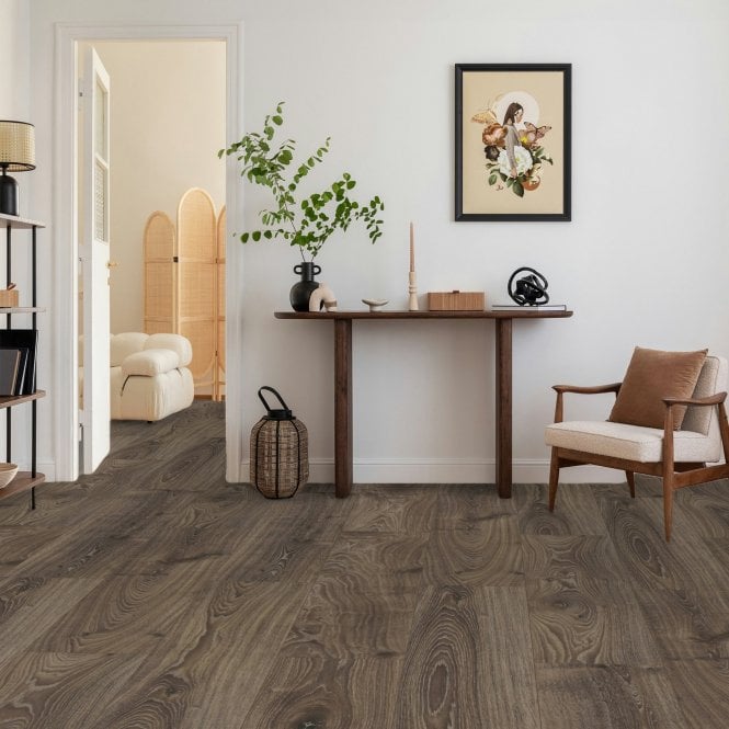 Timeless Oak - Robusto Villa 12mm Waterproof Laminate Sample