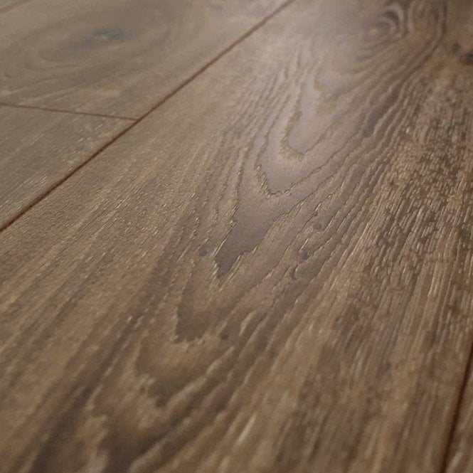 Timeless Oak - Robusto Villa 12mm Waterproof Laminate Sample