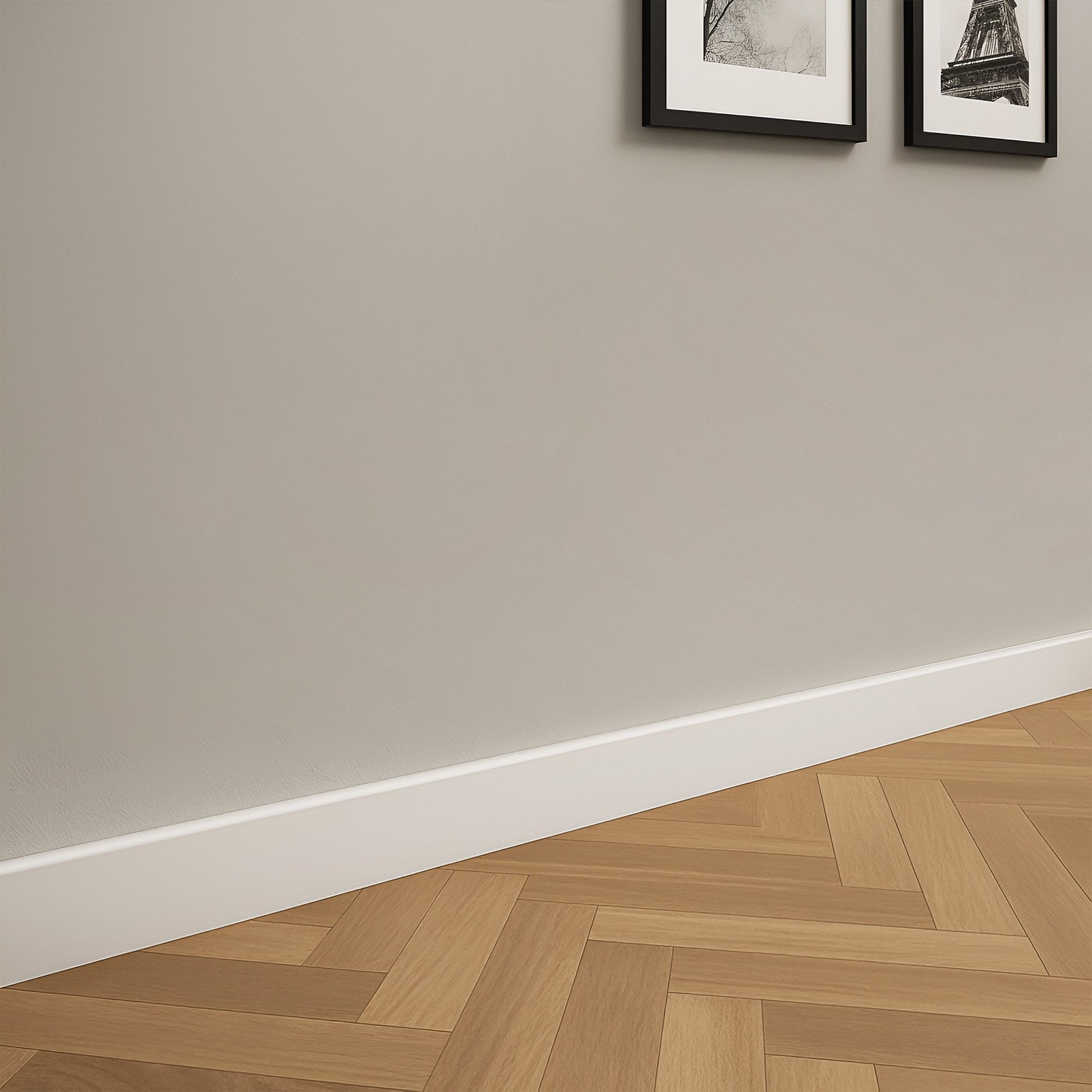 White - 2.4m Painted Medium Base Moulding (120104)