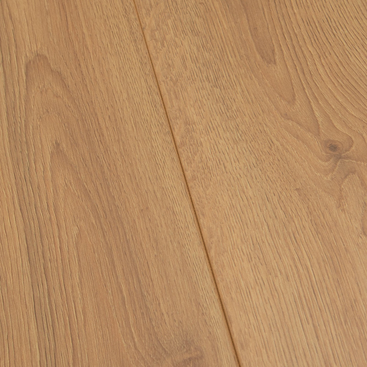 Trend Oak Nature - Standard Plus 7mm Laminate Flooring (108666)