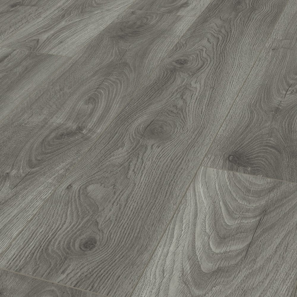 Tomahawk Oak - Eurohome Vario+ 12mm Laminate Flooring (122463)