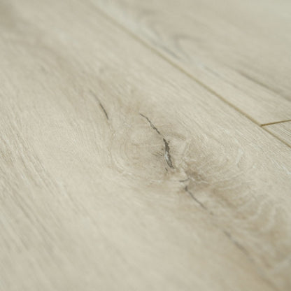 Vanilla Oak - Comfort Luxe Plus 12mm Laminate Flooring (122139)