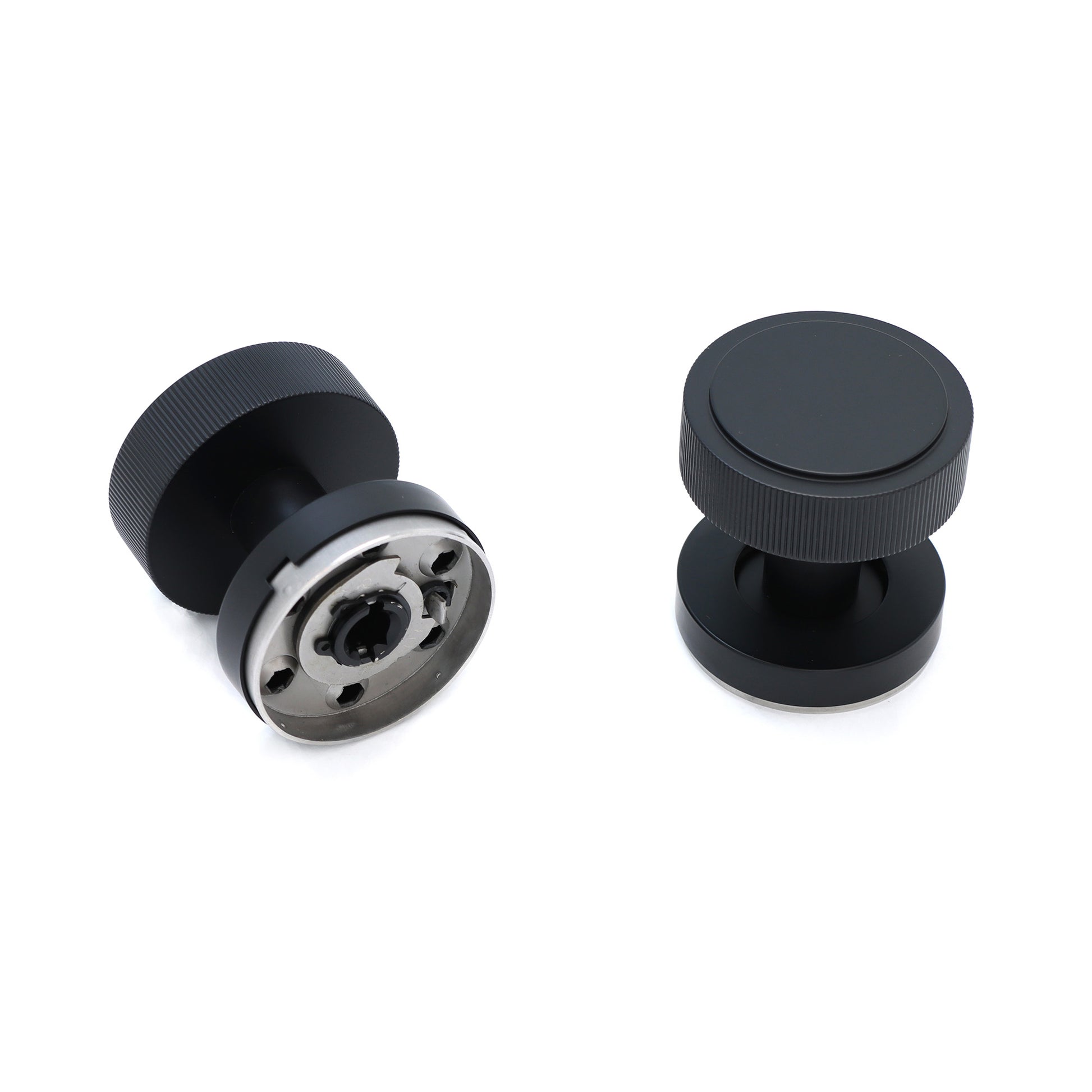 Fluted Round Rose Door Knob Set - Matt Black