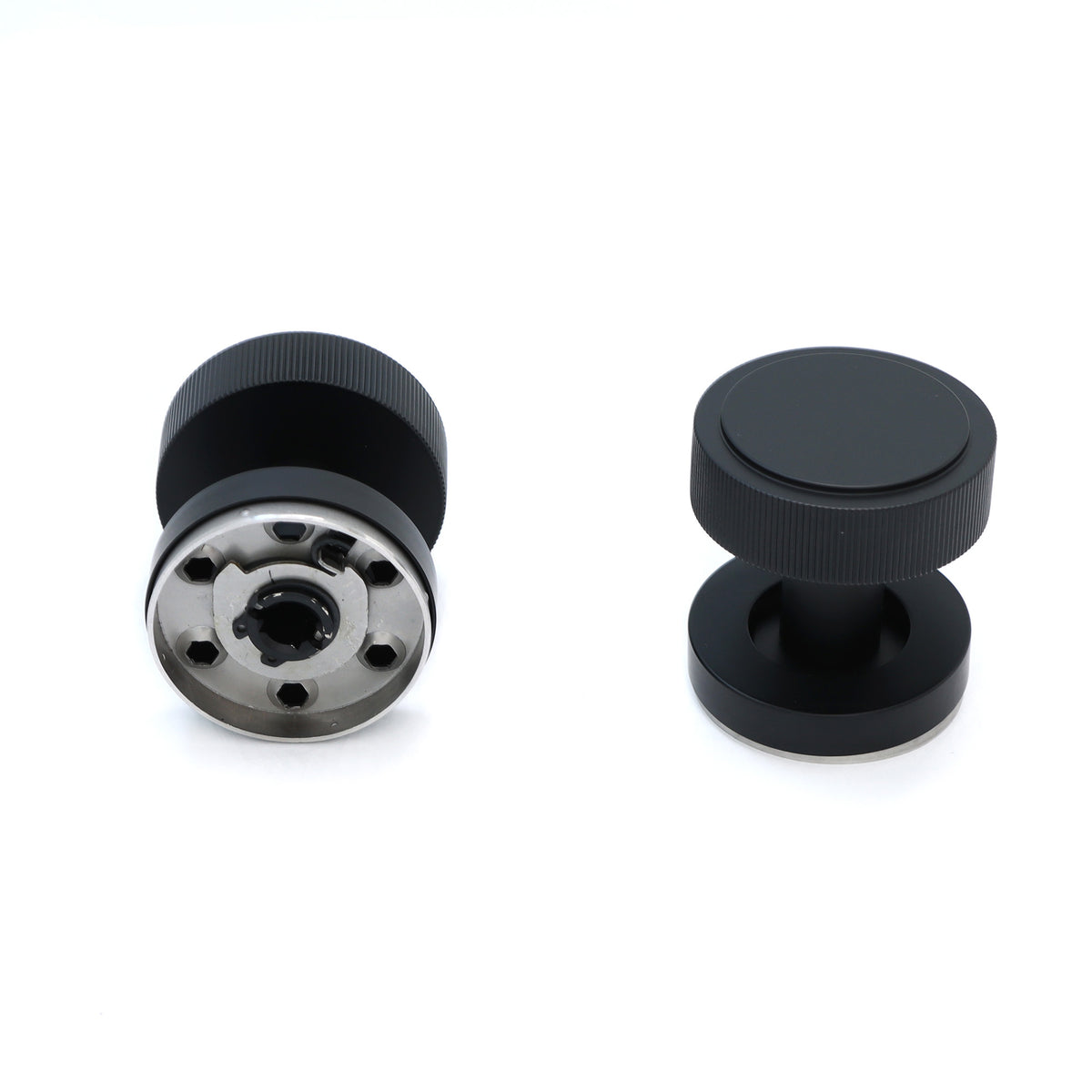 Fluted Round Rose Door Knob Set - Matt Black