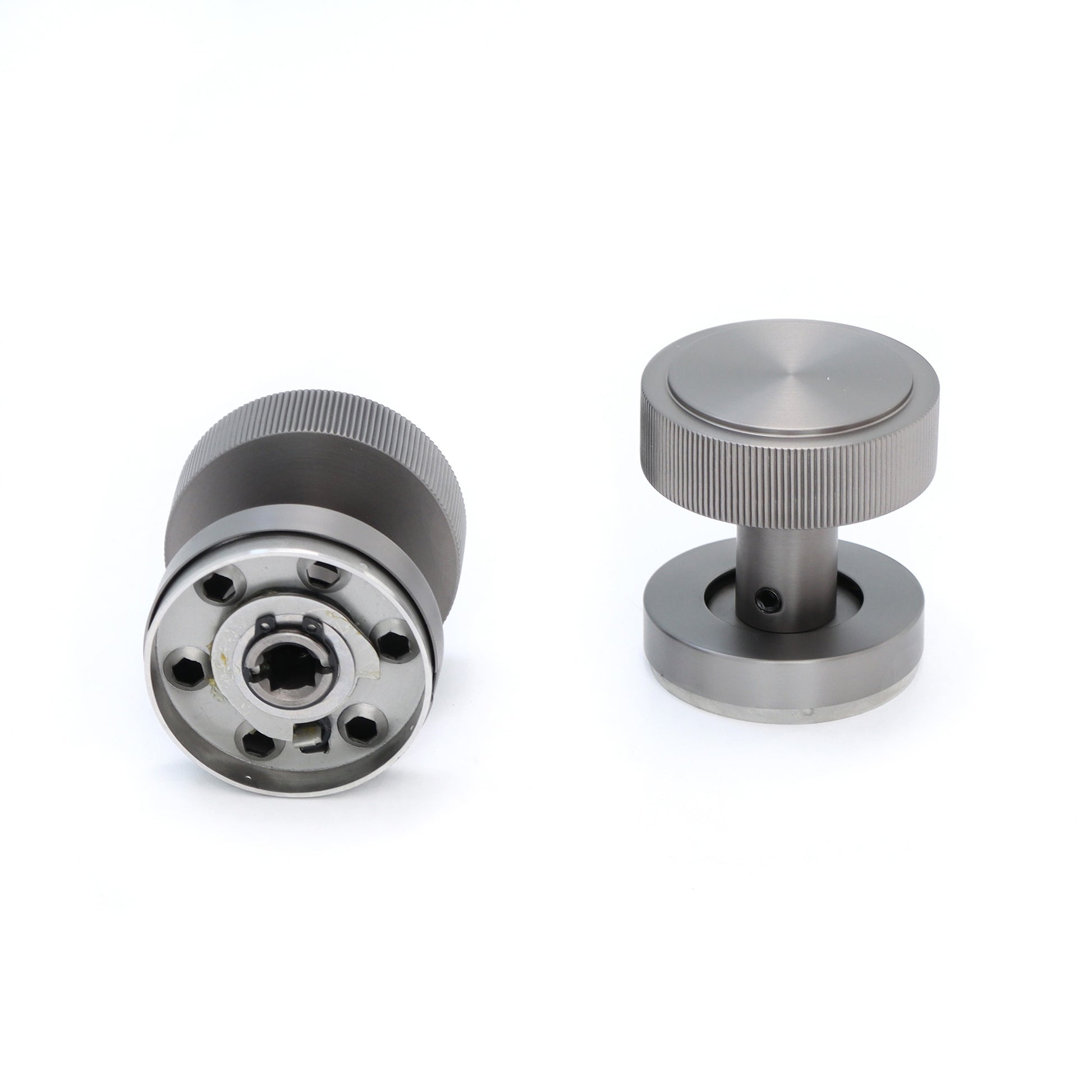Fluted Round Rose Door Knob Set - Gun Metal