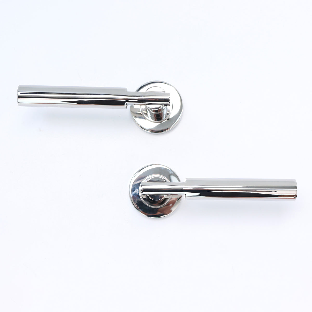 Superior Titan Lever on Round Rose Handle Set - Polished Stainless Steel