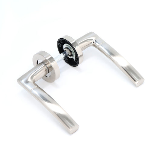 Lifestyle Alcor Lever on Round Rose Handle Set - Polished Chrome