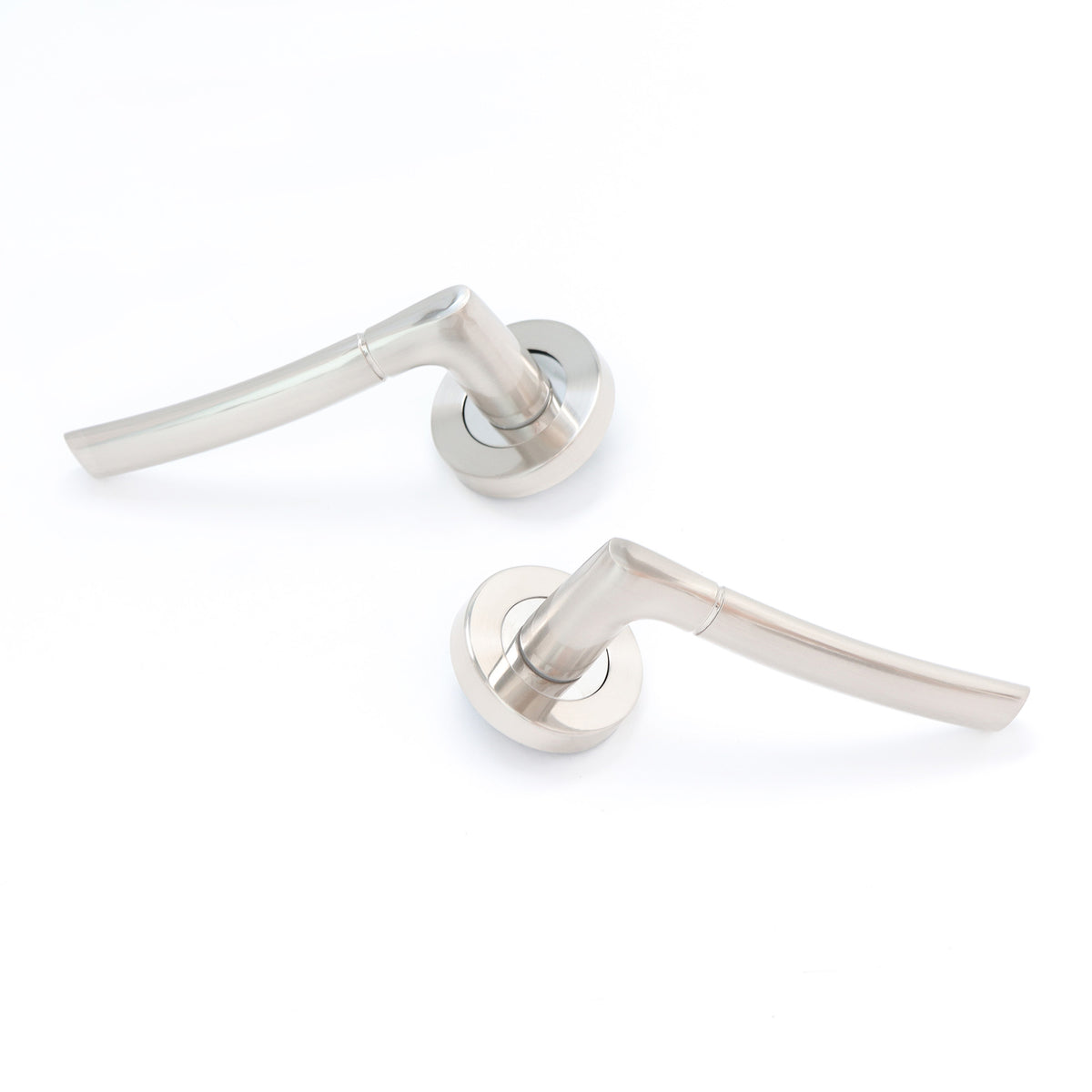 Lifestyle Alcor Lever on Round Rose Handle Set - Polished Chrome