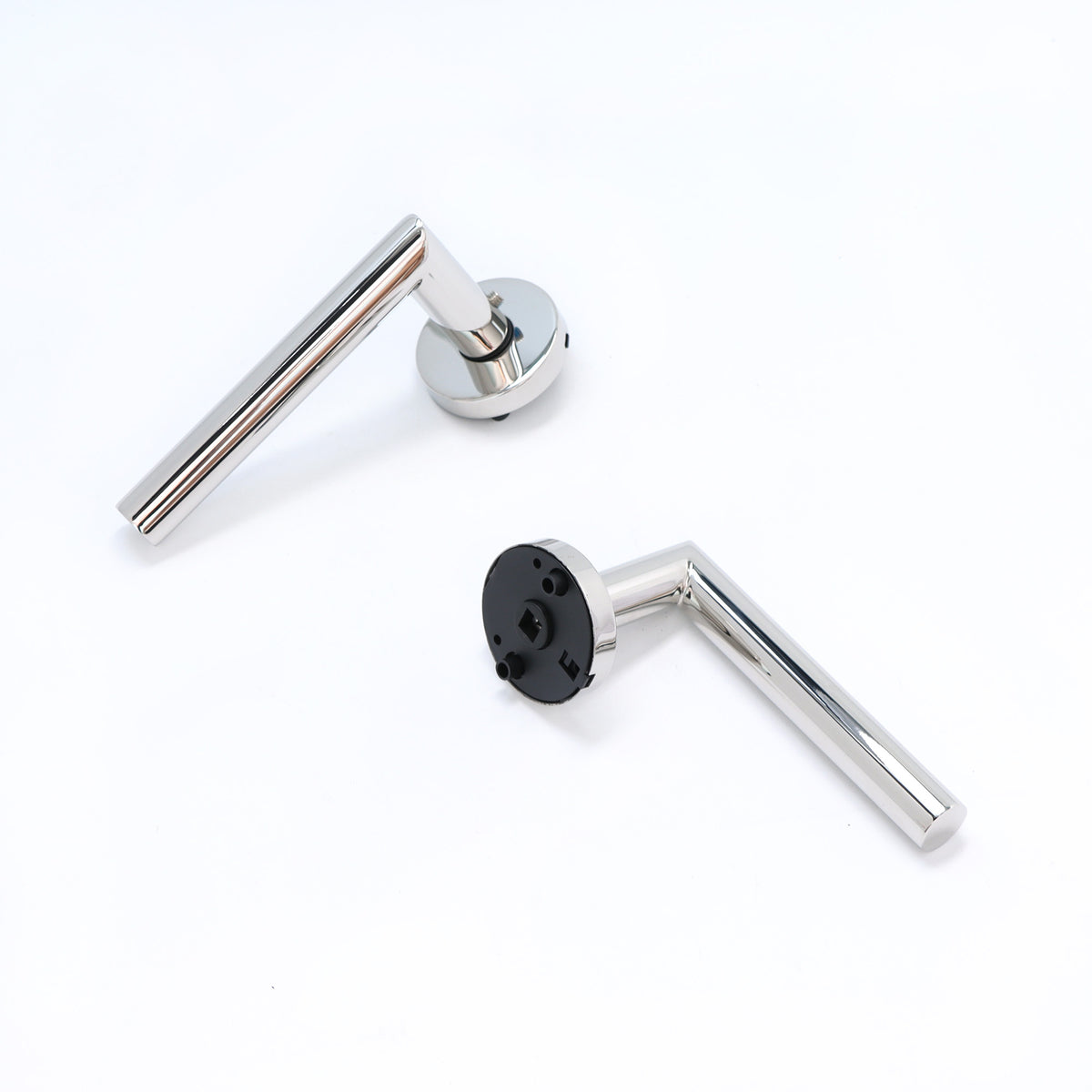 Lifestyle Alpha Lever on Round Rose Handle Set - Polished Chrome