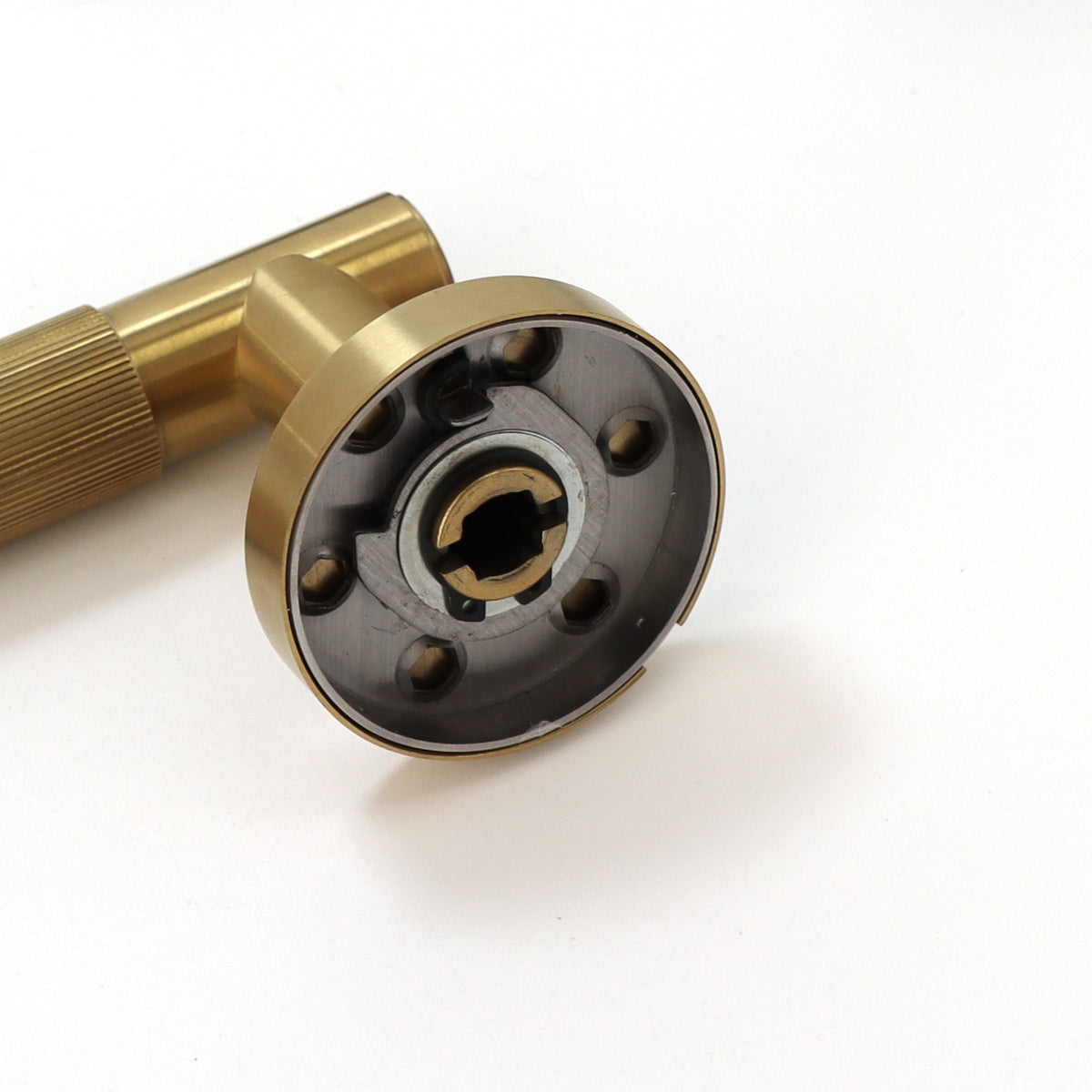Fluted Lever on Round Rose Door Handle Set - Satin Gold