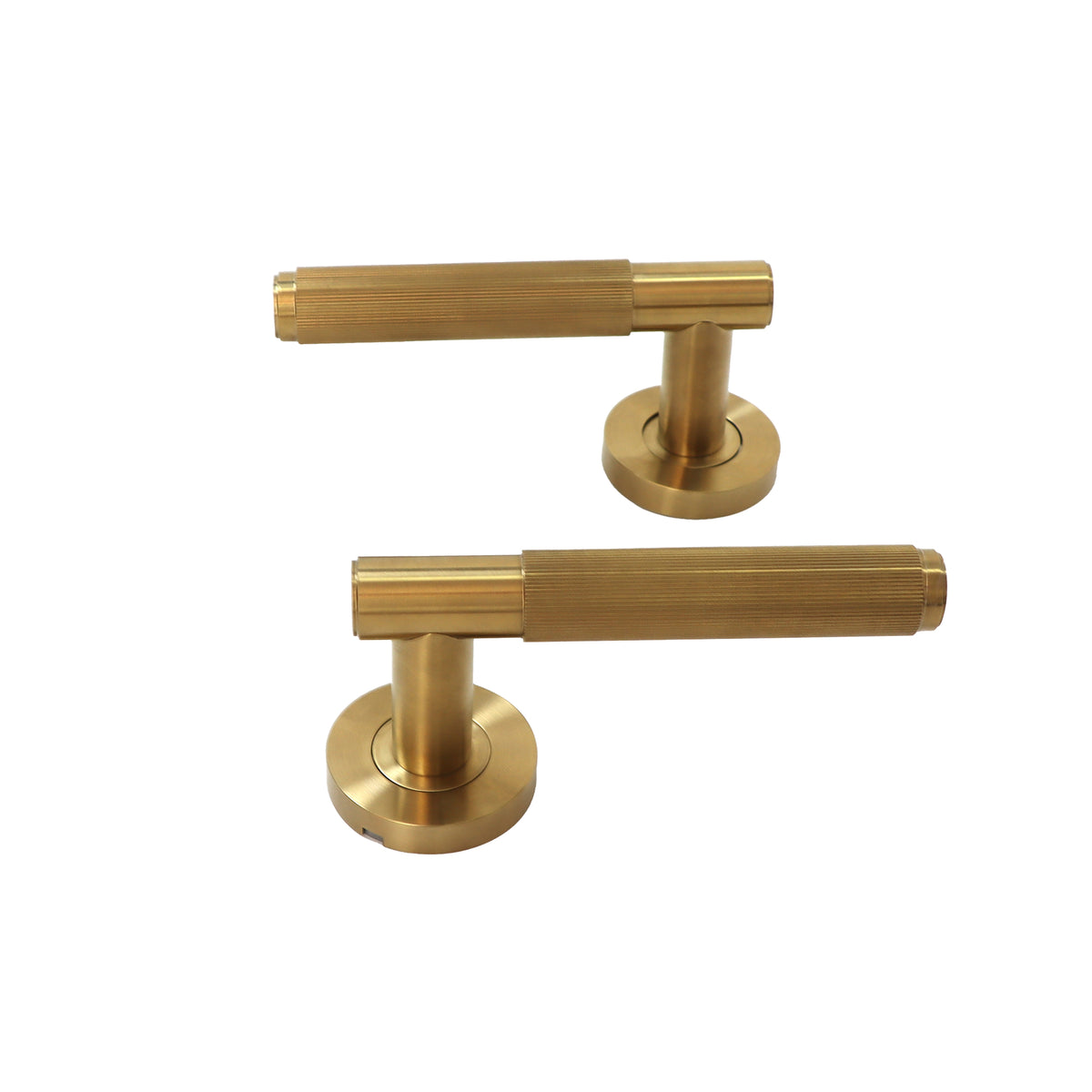 Fluted Lever on Round Rose Door Handle Set - Satin Gold